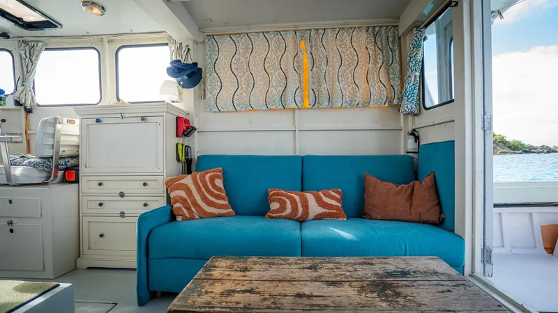 Foxy Lady Yacht Photos Pics 