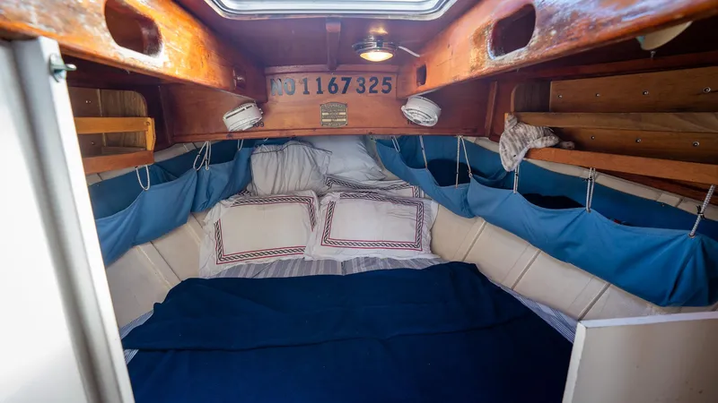 Foxy Lady Yacht Photos Pics 