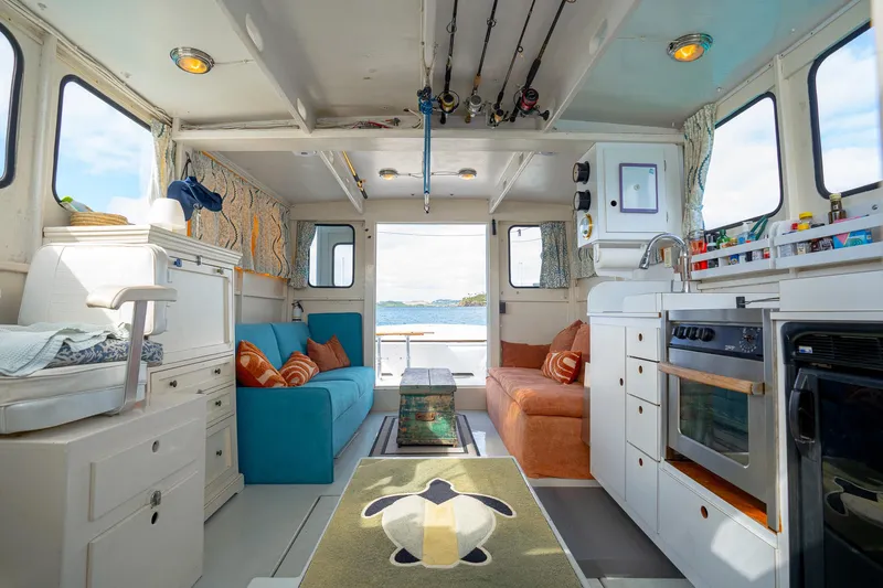 Foxy Lady Yacht Photos Pics 