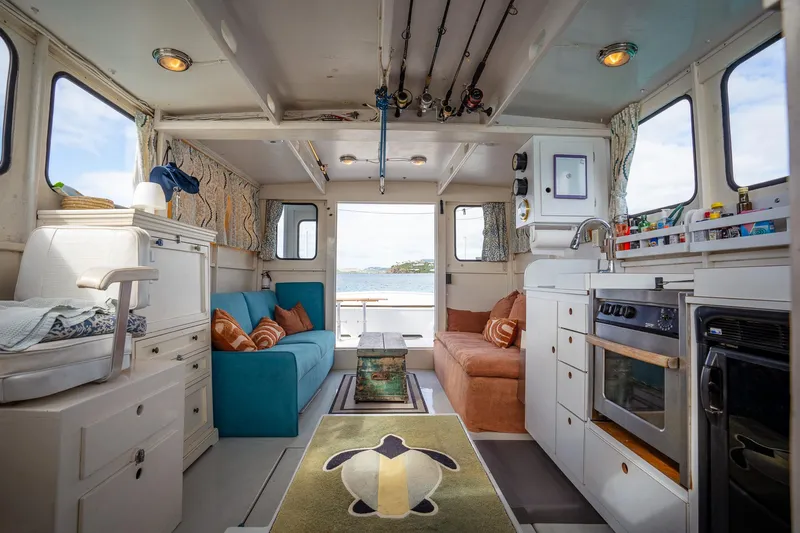 Foxy Lady Yacht Photos Pics 