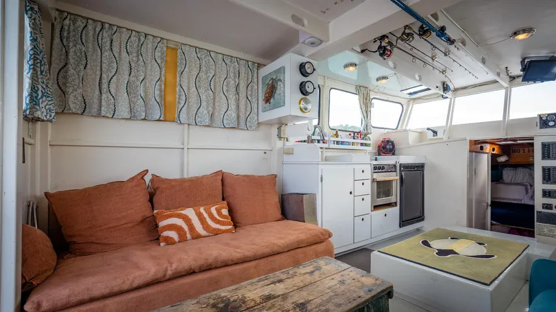 Foxy Lady Yacht Photos Pics 