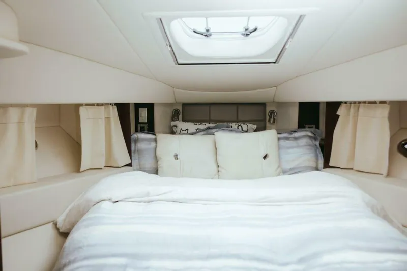 The Green Squirrel Yacht Photos Pics 