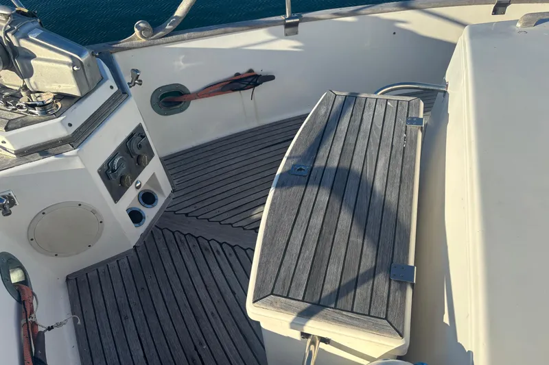 Maximon Yacht Photos Pics 1989 Grand Banks 46 Classic yacht deck with wooden flooring and equipment.