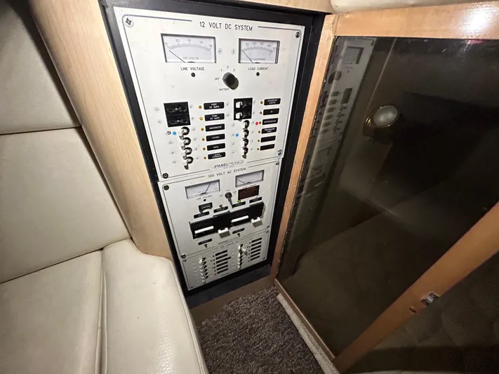 Zip It Yacht Photos Pics 