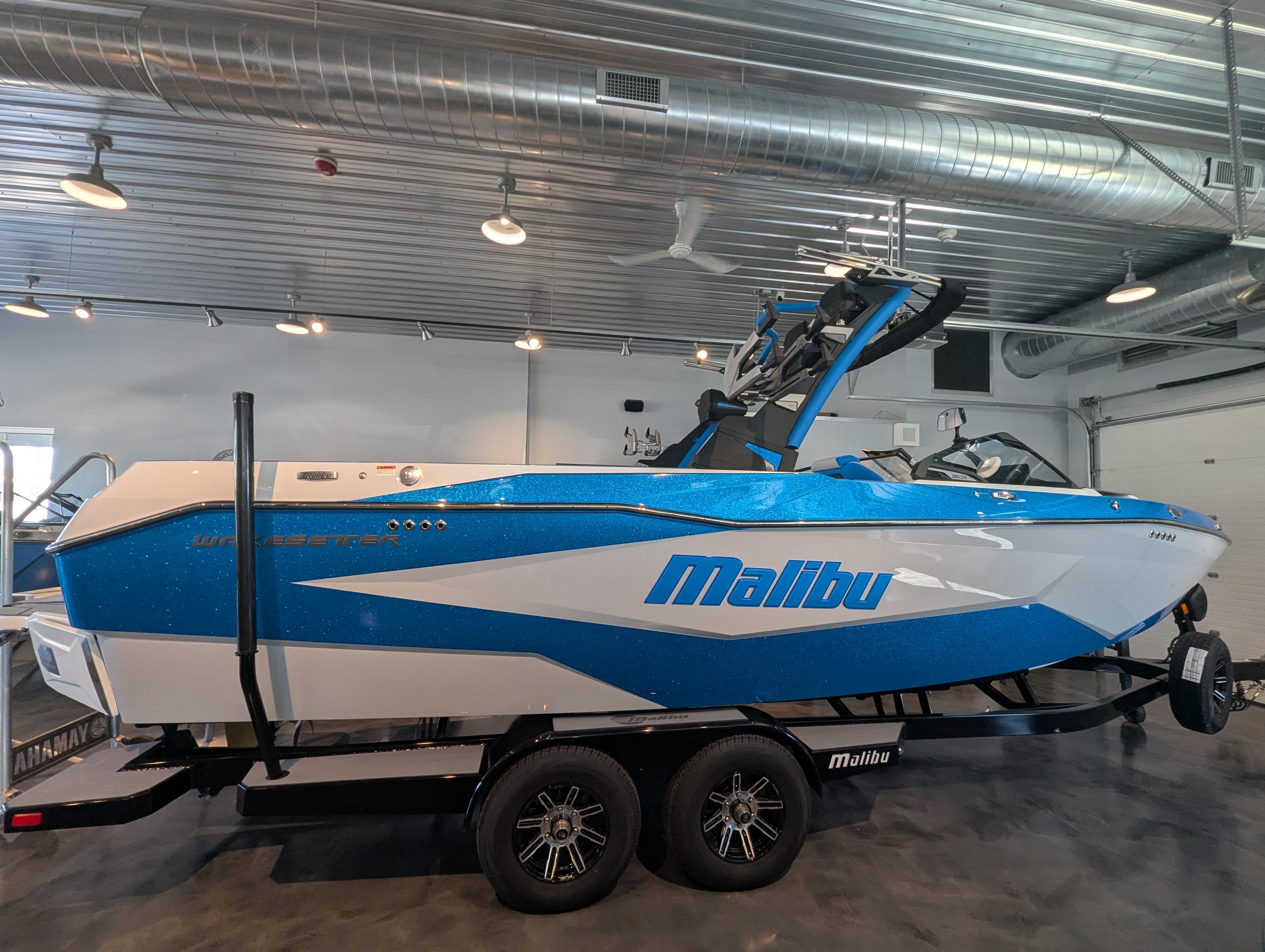 Malibu Wakesetter 25 LSV