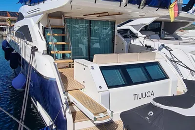 Fairline Squadron 65