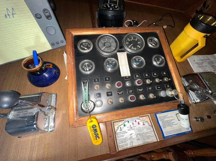 Harborview Yacht Photos Pics 