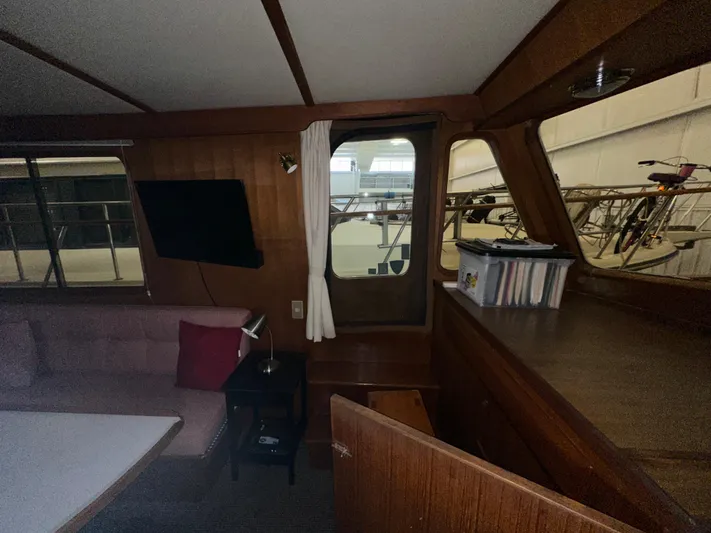 Harborview Yacht Photos Pics 