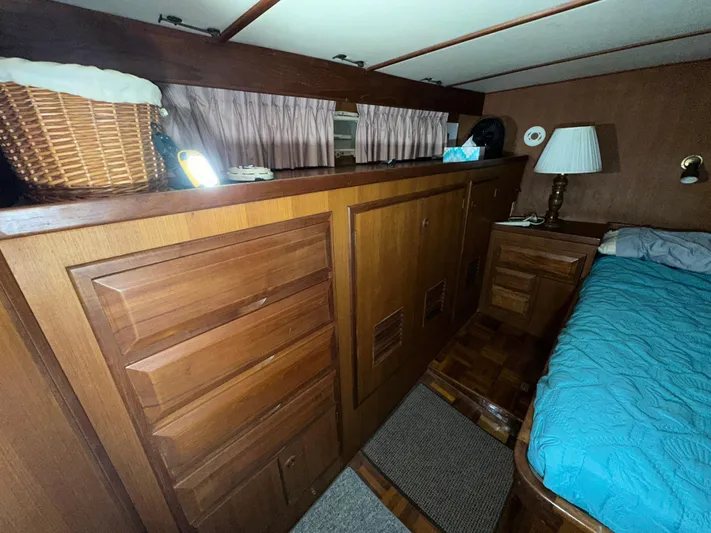 Harborview Yacht Photos Pics 