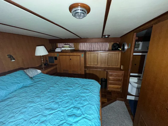 Harborview Yacht Photos Pics 