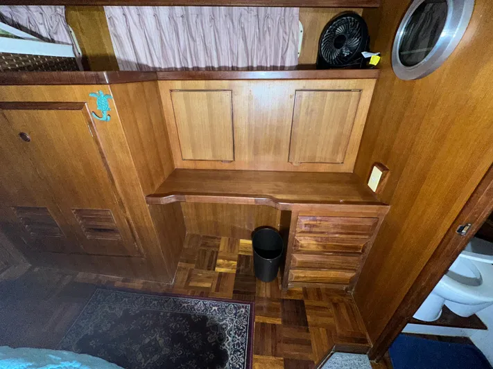 Harborview Yacht Photos Pics 