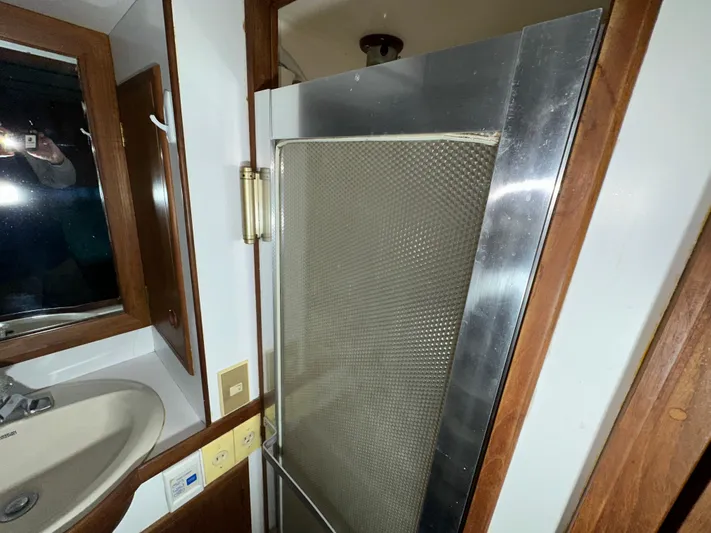 Harborview Yacht Photos Pics 