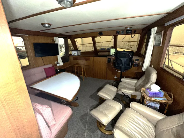 Harborview Yacht Photos Pics 