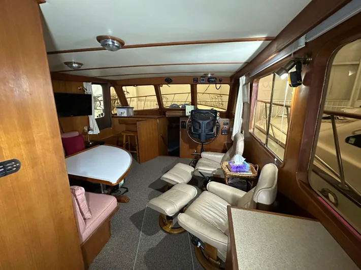 Harborview Yacht Photos Pics 