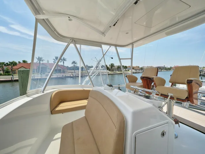 Leveled Up II Yacht Photos Pics 