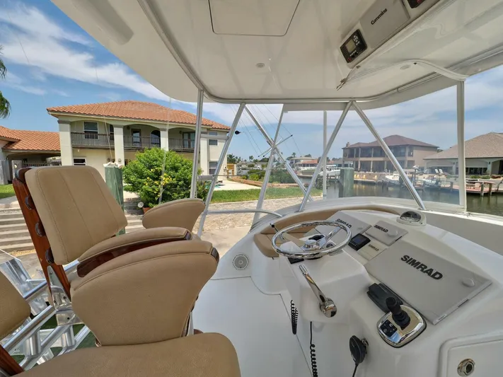 Leveled Up II Yacht Photos Pics 