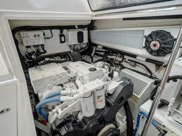 Leveled Up II Yacht Photos Pics 