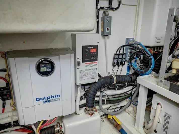 Leveled Up II Yacht Photos Pics 