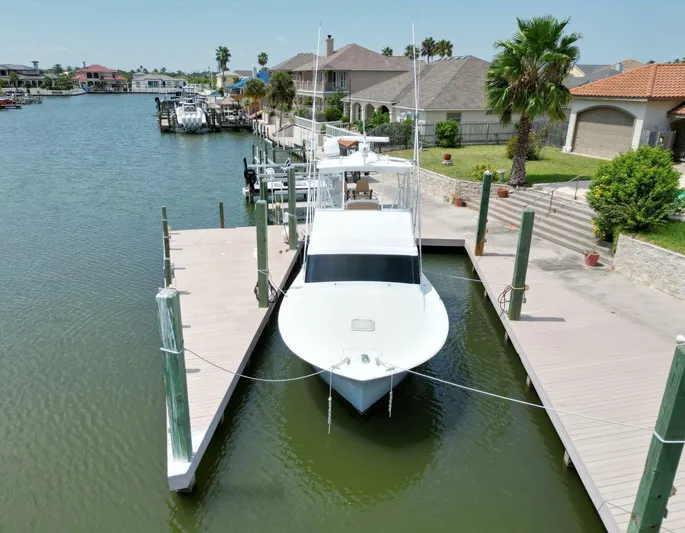 Leveled Up II Yacht Photos Pics 