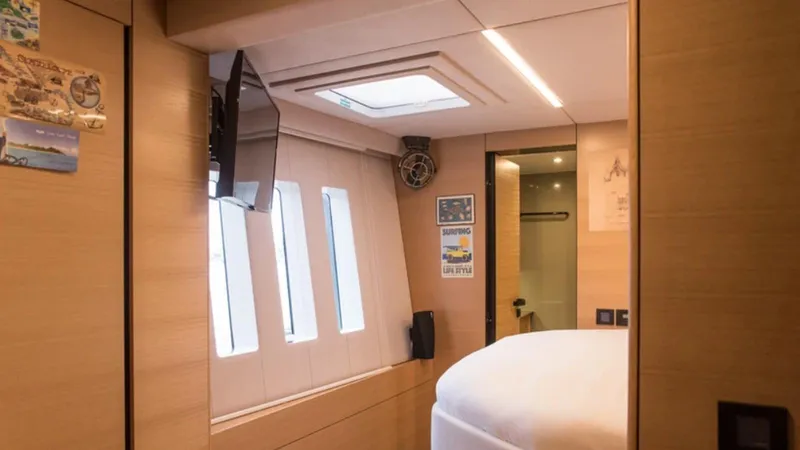 Kailua Yacht Photos Pics Luxurious Sunreef 74C 2018 yacht cabin with modern design and natural light.