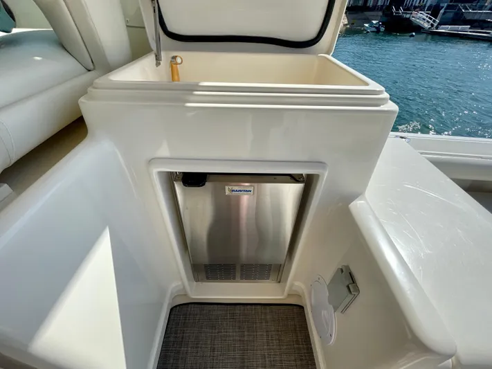 Gina Marie Yacht Photos Pics 