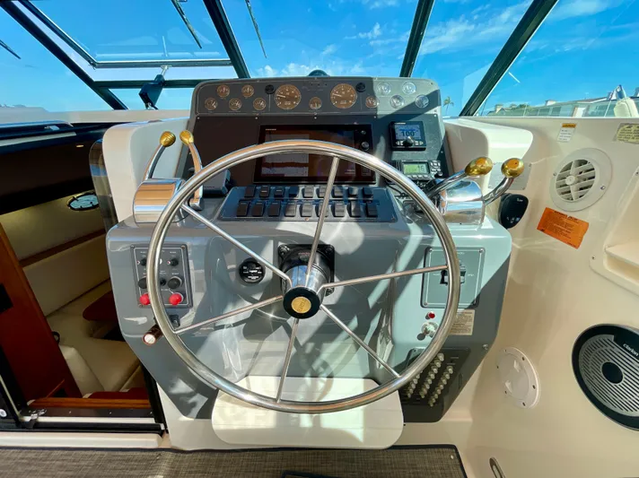 Gina Marie Yacht Photos Pics 