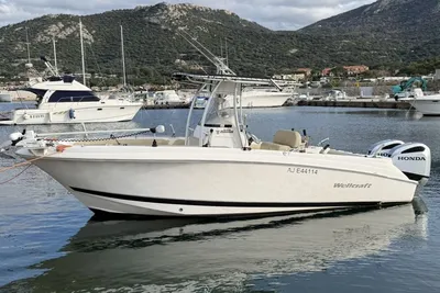 2005 Wellcraft 252 Fisherman