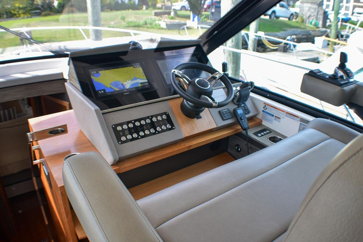 2019 Tiara Yachts 49 