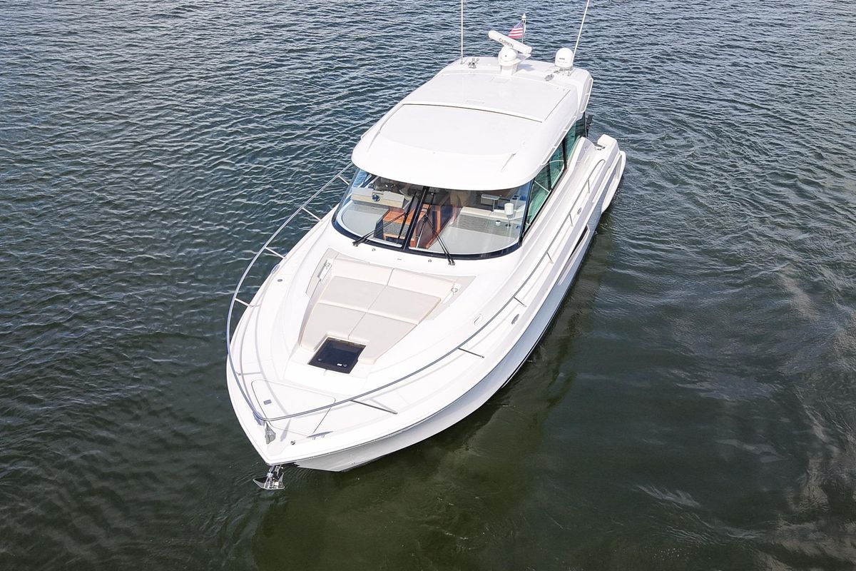 2019 Tiara Yachts 49 