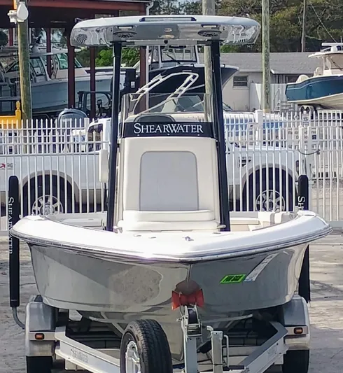 250-704 Yacht Photos Pics 