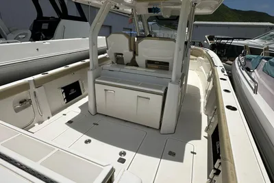 Pursuit S328