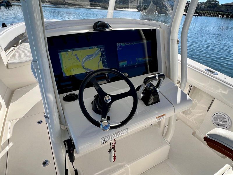 2020 Jupiter 30 HFS