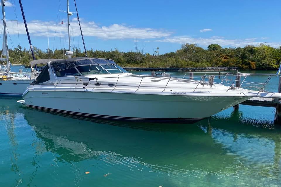 Sea Ray 440 Sundancer