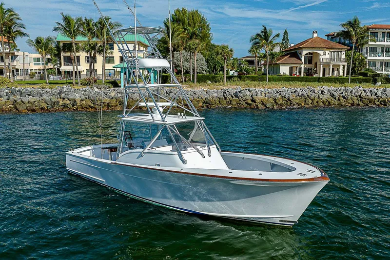 Kingfisher Yacht Photos Pics 