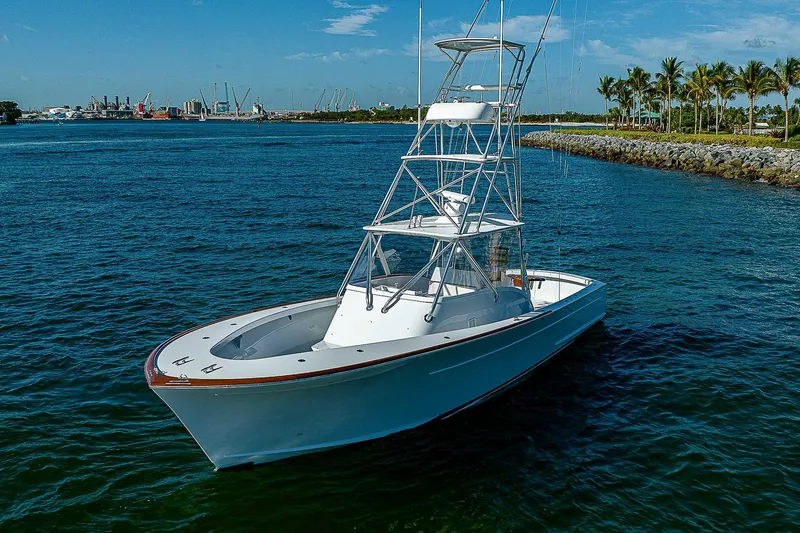 Kingfisher Yacht Photos Pics 