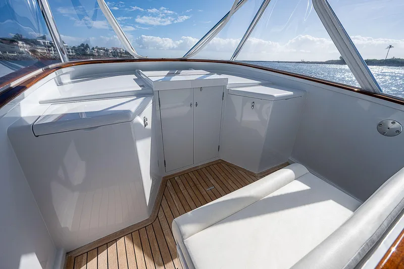 Kingfisher Yacht Photos Pics 