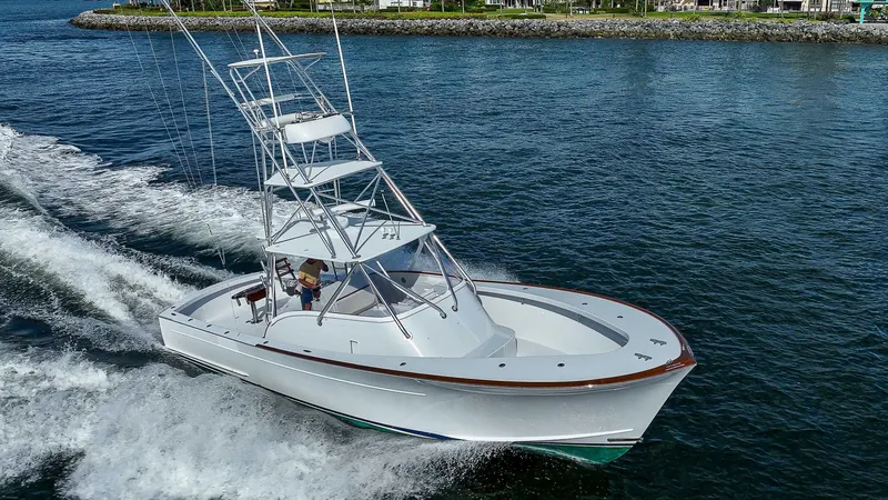 Kingfisher Yacht Photos Pics 