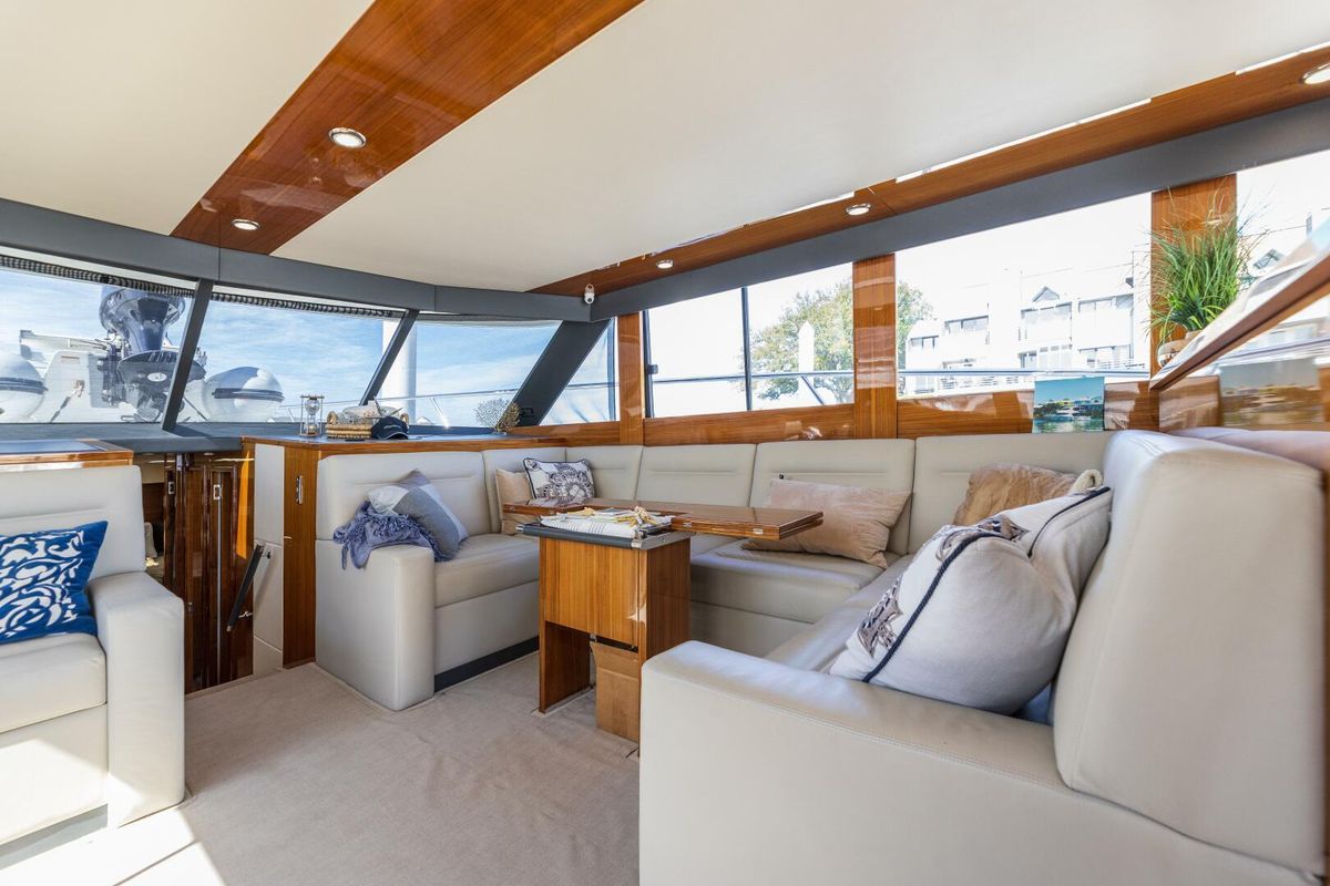 2017 Maritimo 59 
