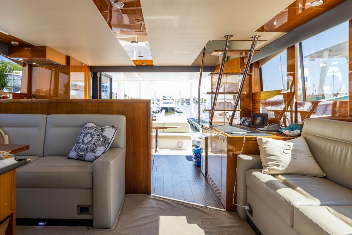 2017 Maritimo 59 