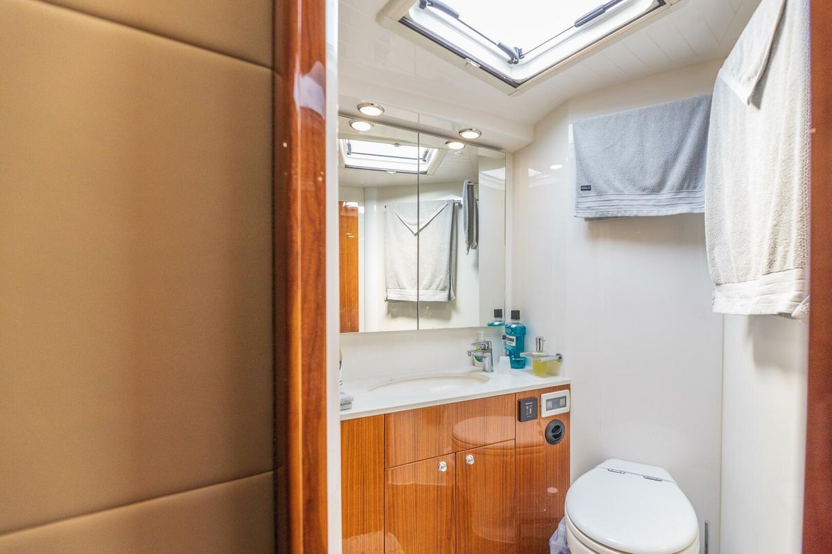2017 Maritimo 59 