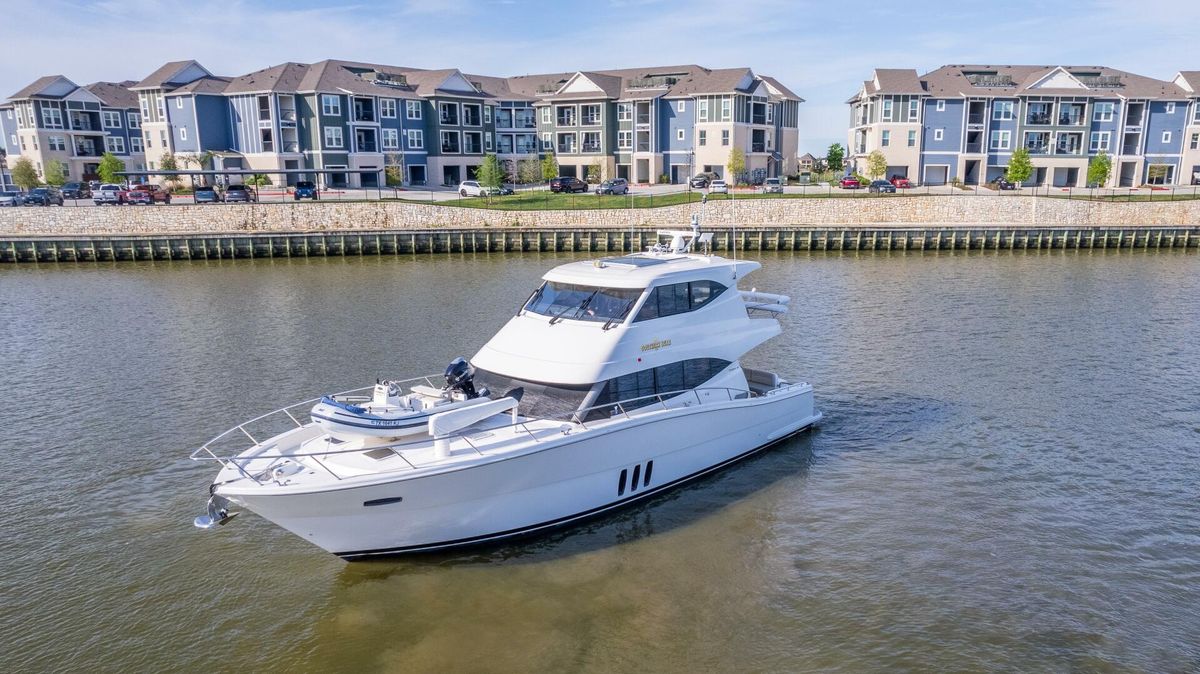 2017 Maritimo 59 
