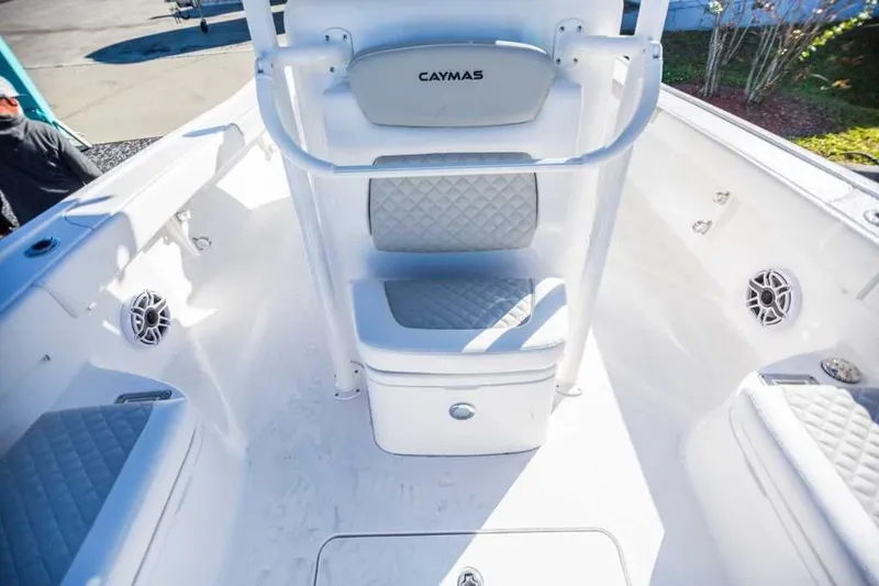 Beautiful Caymas! Yacht Photos Pics 