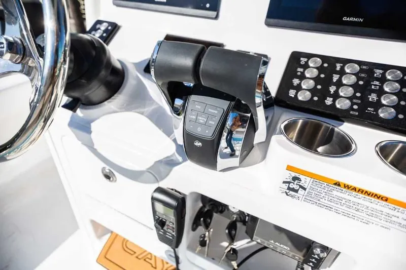 Beautiful Caymas! Yacht Photos Pics 