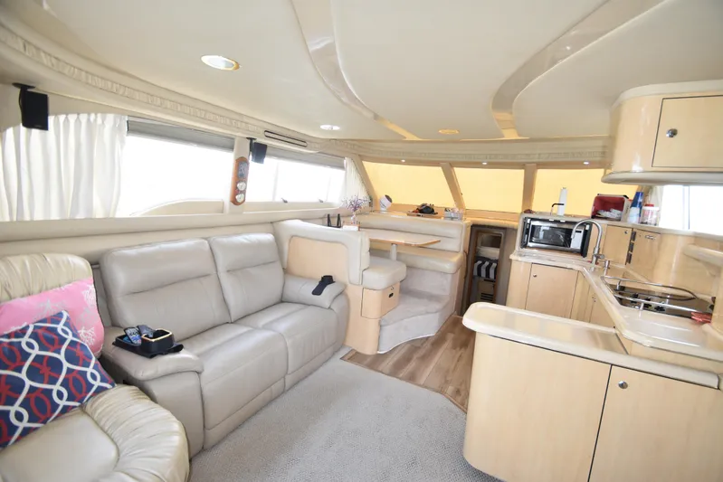 Phaze Three Yacht Photos Pics 