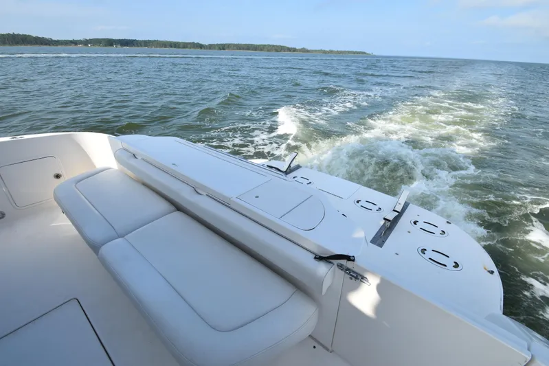 Phaze Three Yacht Photos Pics 