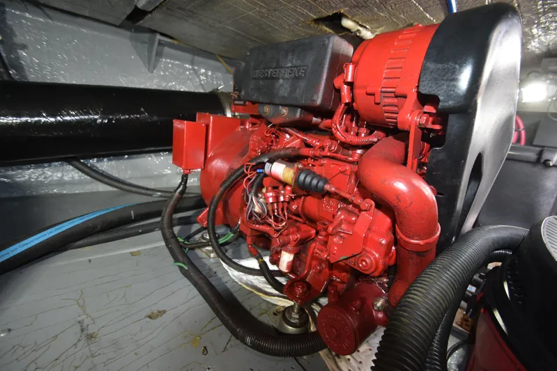 Phaze Three Yacht Photos Pics 