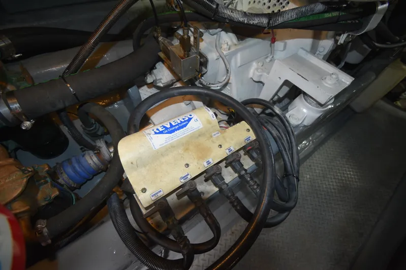 Phaze Three Yacht Photos Pics 