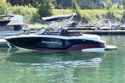 MasterCraft NXT21