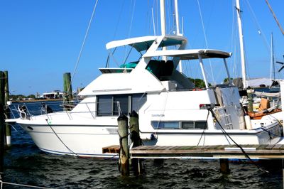 1994 Carver 390CPMY