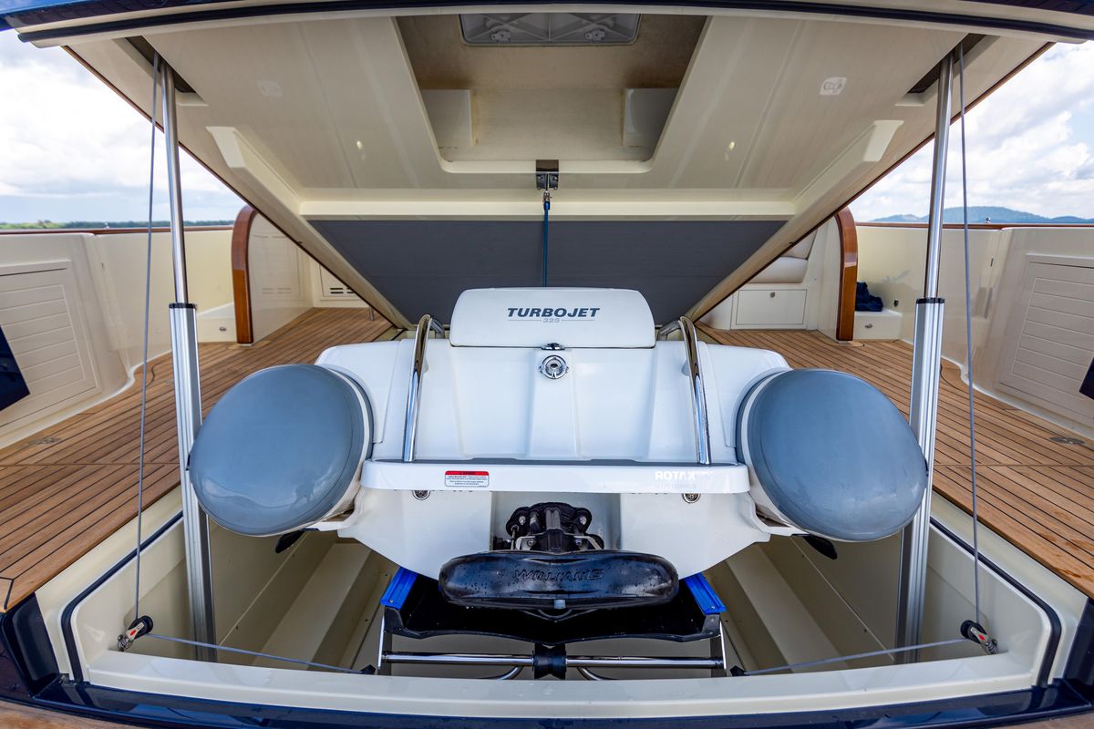 2021 Palm Beach Motor Yachts 65 
